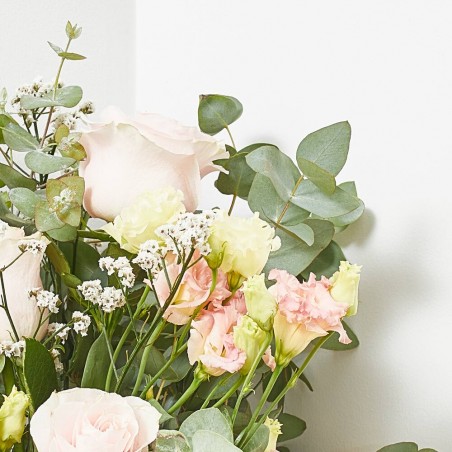 RAMO NATURAL LISIANTHUS, ROSAS Y LIMONIUM